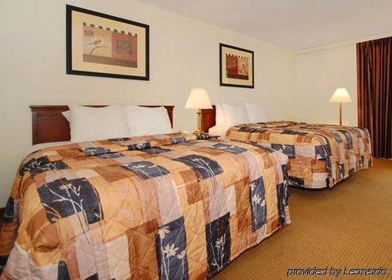 Rodeway Inn Brookville Habitación foto
